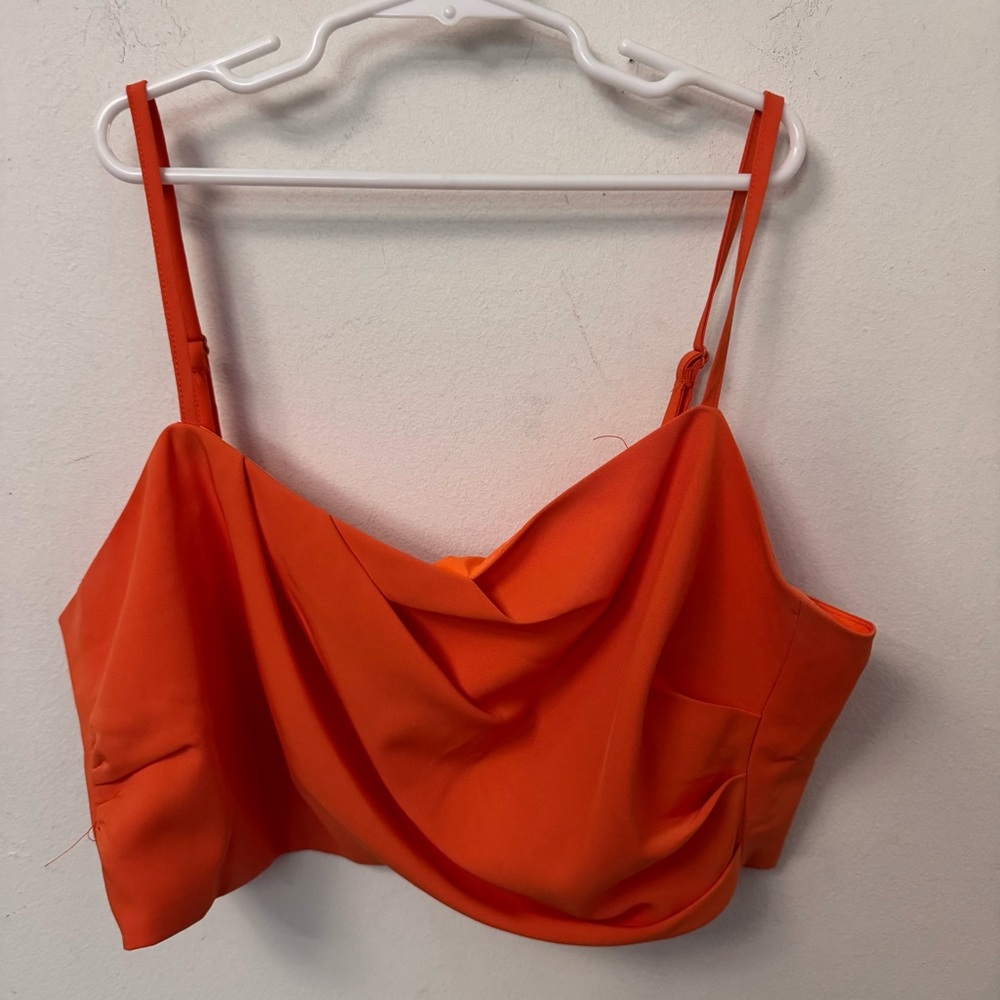 House of Harlow 1960 Orange Satin Cowl Neck Crop Cami Size L